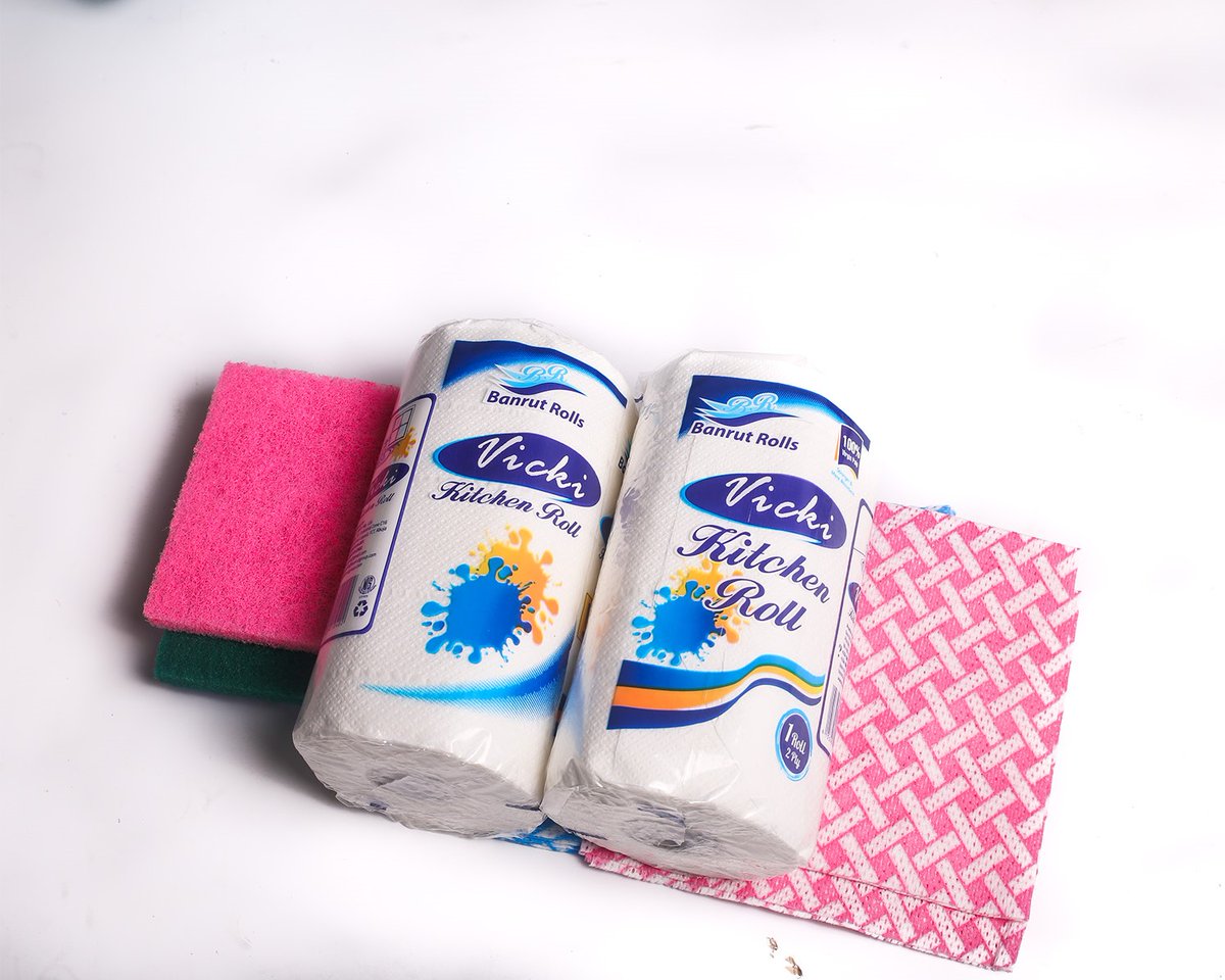 banrutrolls's tweet photo. Do your home a solid this weekend with the winning combo of our #vicki kitchen roll and multipurpose cloth.

It doesn’t get any better than this!

#banrutrolls #vicki #mondaymotivation #kitchenrolls #proudlynaija #paperbusiness #tissuepaper https://t.co/p2lvHOwD10