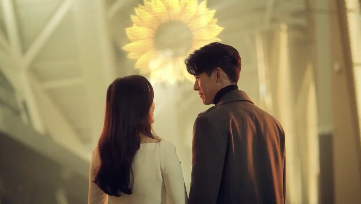 soybeen_'s tweet photo. 🌻BinJin Bakery🌻
can’t get sunflowers out of my head after seeing these visuals ✨well at least now i can eat cake while daydreaming about sonflowers 🥲
#SmartMadeBinJinInevitable
#SmartBinJin
#BinJinForSmartSignature https://t.co/M3XxOcx34e