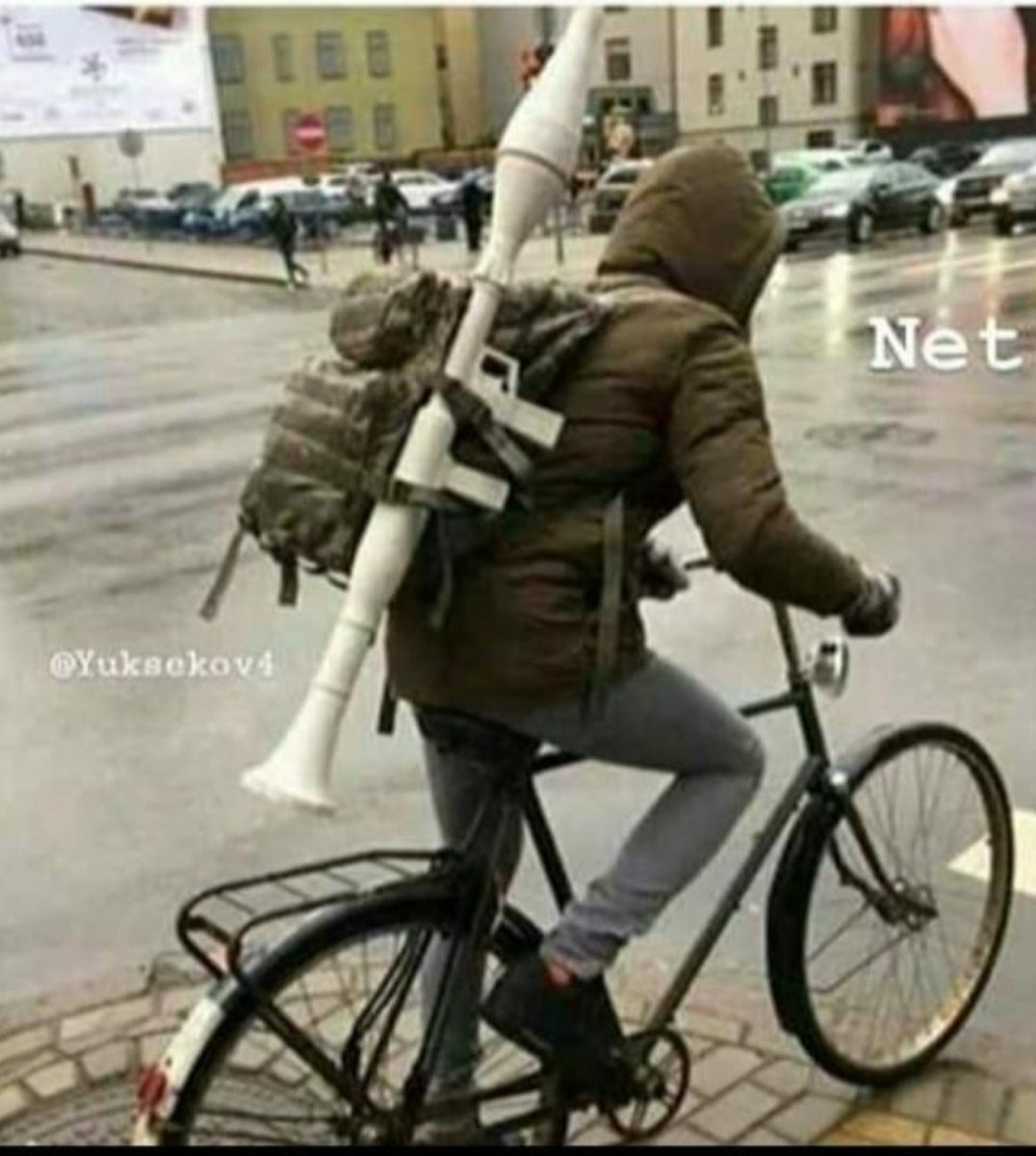 Batıdaki birine Hakkâriliyim diyorsun
- İlk düşündüğü