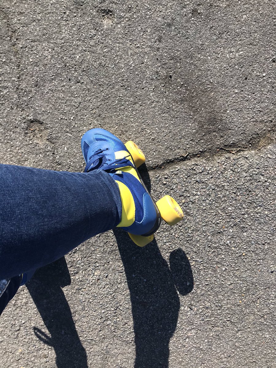 butterflylilly9's tweet photo. Implementing my #SensoryDiet, looking after my vestibular sense and enjoying my favourite #occupation #rollerskating #sensoryintegration #physicalexcercise, looking after my #Wellbeing ⛸💜💜 https://t.co/rZ62tlc79i