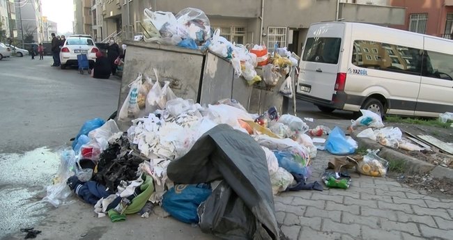 İstanbul'un Maltepe ilçesinde vatandaşları üzen görüntüler...

#haber #sondakika #maltepe #istanbul