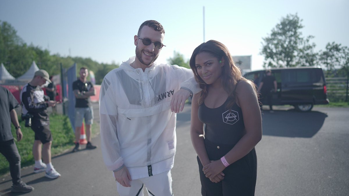 JenCookeMusic's tweet image. Happy bday to my bro and amazing soul @DonDiablo !!! I thank the universe all the time that we collided 🙏🏽❤️thank you for everything !!! #dondiablo #jennifercooke