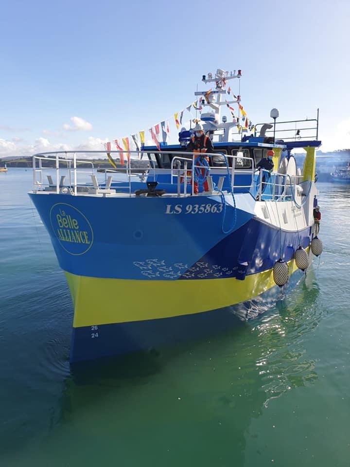 coprexma's tweet photo. Quelle semaine ! #PapyChichi mis à l’eau pour Jérémy Chagnolleau à Douarnenez ; Les Antilles 2 fait ses premiers essais pour Julien Le Brun au Guilvinec 
et hier, le Bel Horizon 2 de Yann Le Cornec a été mis à l’eau à l’Aiguillon-sur-Mer https://t.co/TwAv2PdxqU