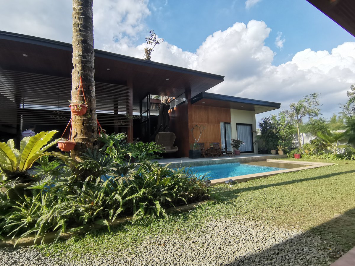hash_travels's tweet photo. Chill and relax..

#DianaGardenVilla #HashTravels #TagaytayEscapade https://t.co/7pos8PQ3Fy