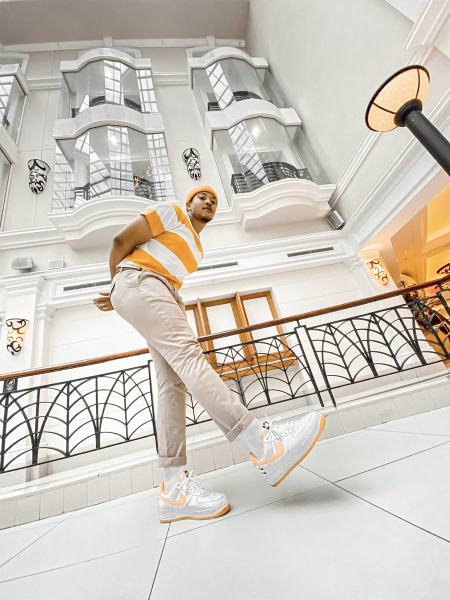 makusekholofelo's tweet image. peng black boys in my area code