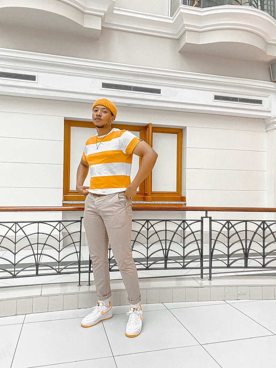 makusekholofelo's tweet image. peng black boys in my area code