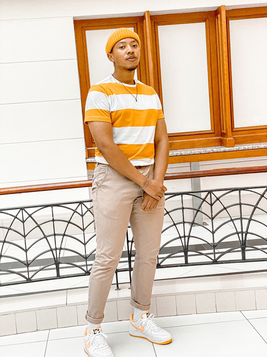 makusekholofelo's tweet image. peng black boys in my area code