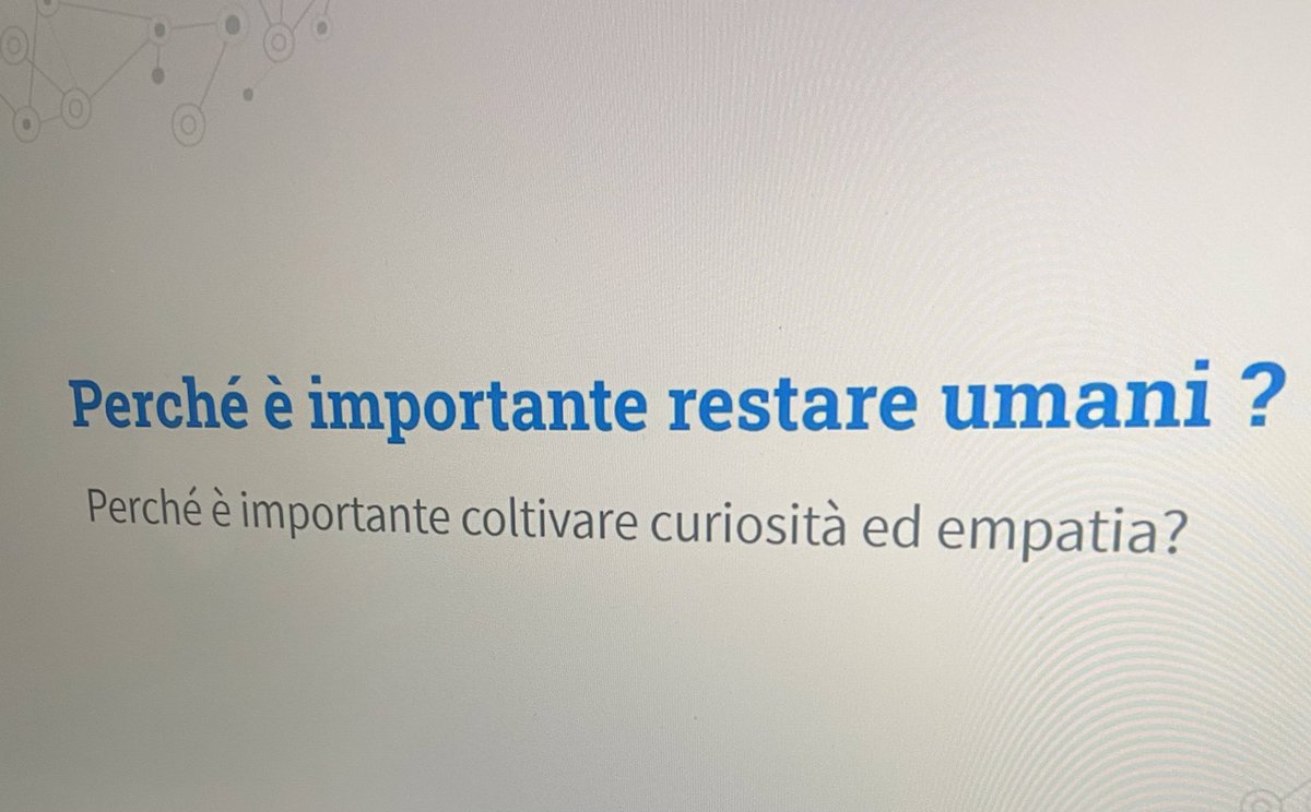 wearenois3's tweet photo. #WIADItalia2021 
Francesco Di Biaso ci invita a riflettere sulle possibilità dell’intelligenza artificiale ricordando però che è solo l’umano ad aggiungere valore. 

#WIAD21 #CURIOSIA #DESIGNINGCURIOSITY https://t.co/ScIUmZ3GXG