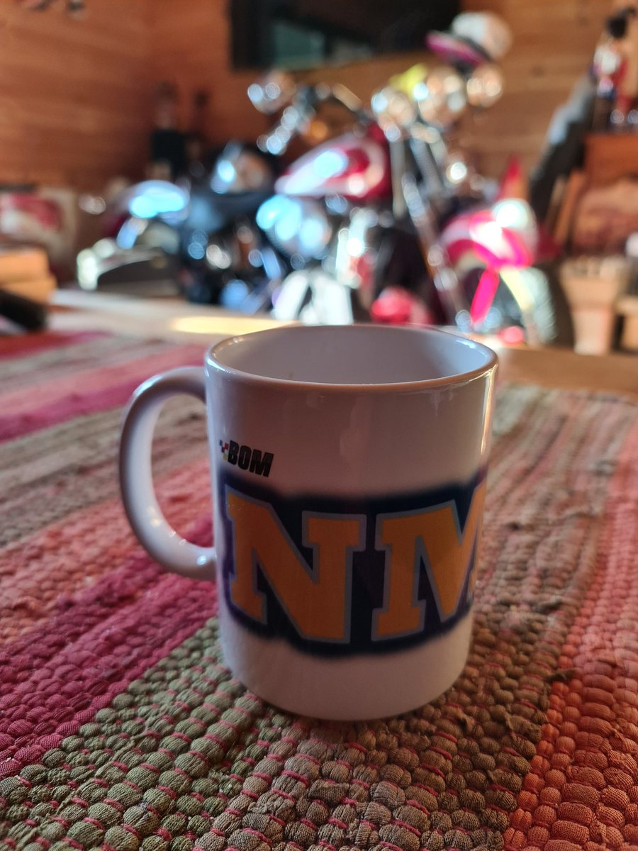 I've just been going on to my wife about the lack of Escargot videos from the great team <a href="/badobsessionmsp/">BOM</a> and she said ive made you a coffee. I wounder what she's trying to tell me? #NMFP 🤷‍♂️