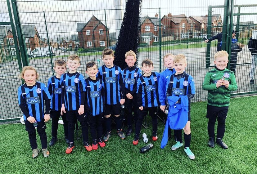 stmichaelsu14's tweet photo. Would’ve been a lovely morning to have got up & out for a footy game. Our 8th week without & hopefully only 4 more Saturdays we’ll miss after this. Maybe 13 isn’t unlucky after all. The countdown is on! 🔵⚫️⚽️
#avonvillaathleticu9s #wemissfooty #countdowntoreturn https://t.co/qvJHKwyCiI