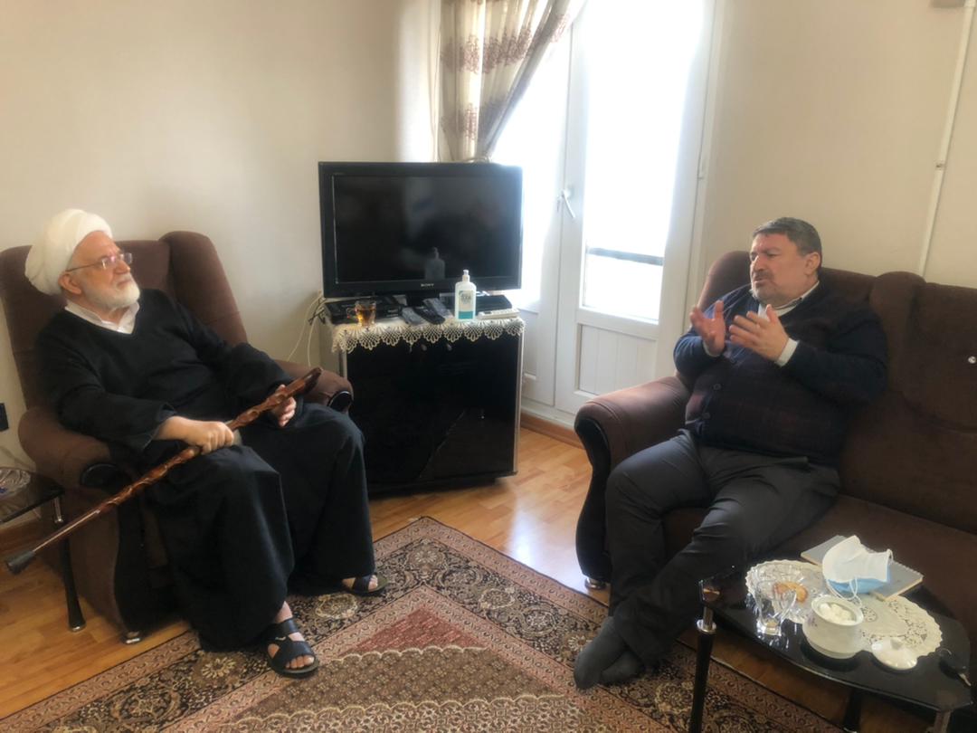 MazyarBaalaei's tweet image. گزارش دیدار دو یار دیرین پس از ۱۰ سال دوری.
شیخ #مهدی_کروبی دبیرکل در #حصر حزب #اعتمادملی با قائم‌مقامش، #الیاس_حضرتی دیدار و‌ گفتگو کرد.
مشروح گزارش این دیدار به روایت @elyashazrati را در شماره امروز #روزنامه_اعتماد بخوانید.

bit.ly/3uCxkR9