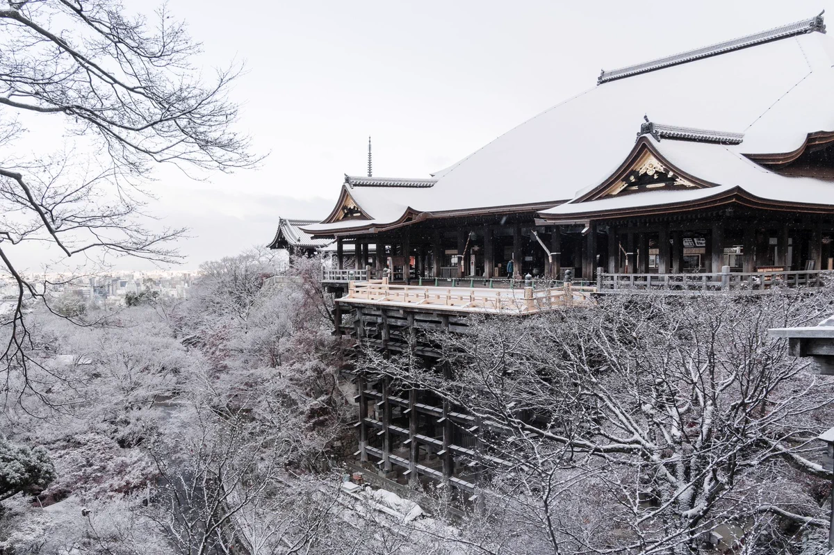 行くなら冬がオススメ？京都の白銀世界が美しい！