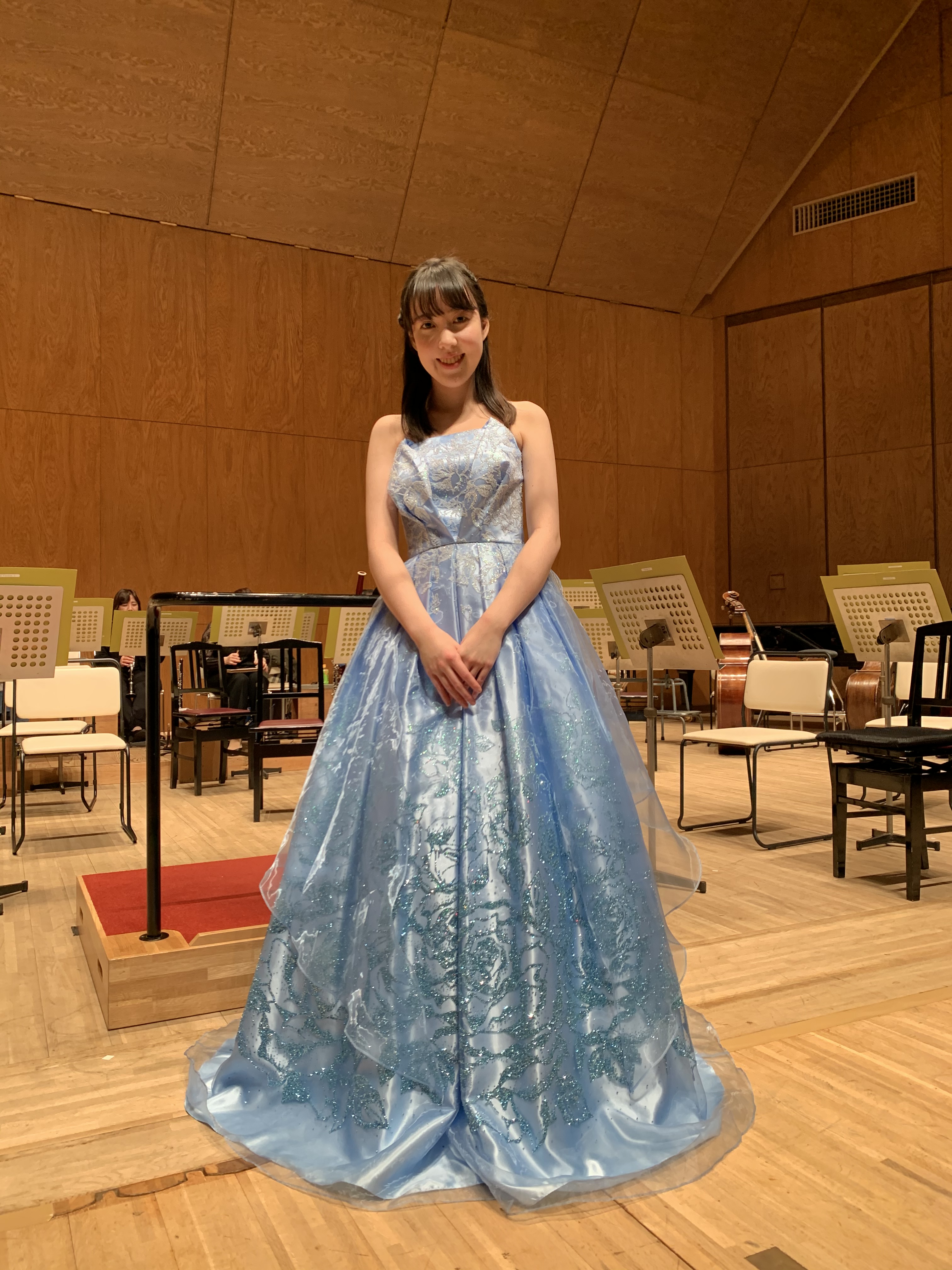 エメ ブルー ステージドレス 演奏会 パーティー 13号 であわ エメ ブルー ステージドレス 演奏会 パーティー 13号 であわ
