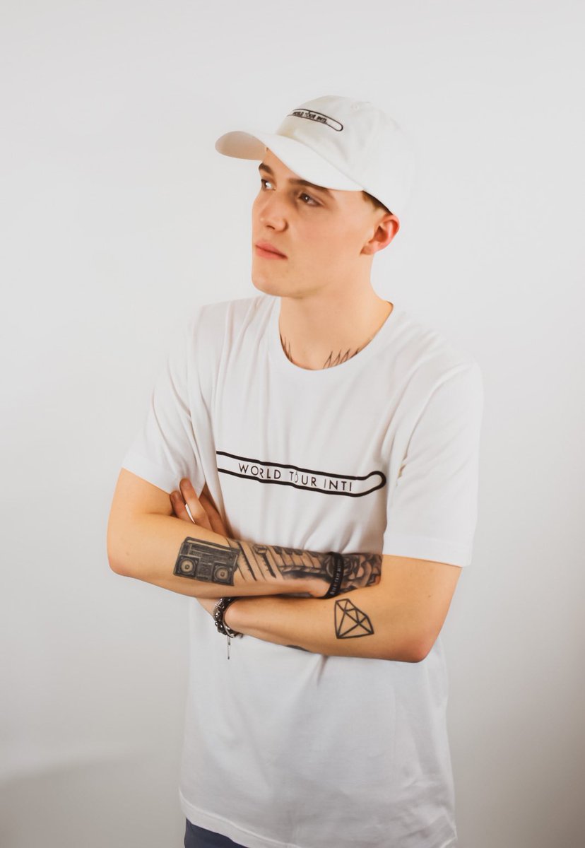 WorldTourIntl's tweet photo. ⚛️ #WORLDTOURINTL - ATOMIC POLE W/21 CAPSULE COLLECTION AVAILABLE NOW!
•
🌐 https://t.co/15mNpkdzNN
•
🙂 #ENJOYYOURJOURNEY https://t.co/ikhK6D889P