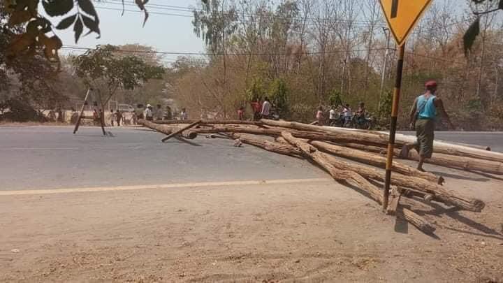 mnithargyi's tweet photo. မံုရြာၿမိဳ႕ မင္းမဲ့စ႐ိုက္ လုပ္ရပ္ေတြပါရွံု႔ခ်ပါတယ္ https://t.co/JiAcYCaPMS
