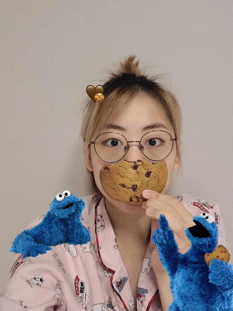 WekiMeki 위키미키 tweet media
