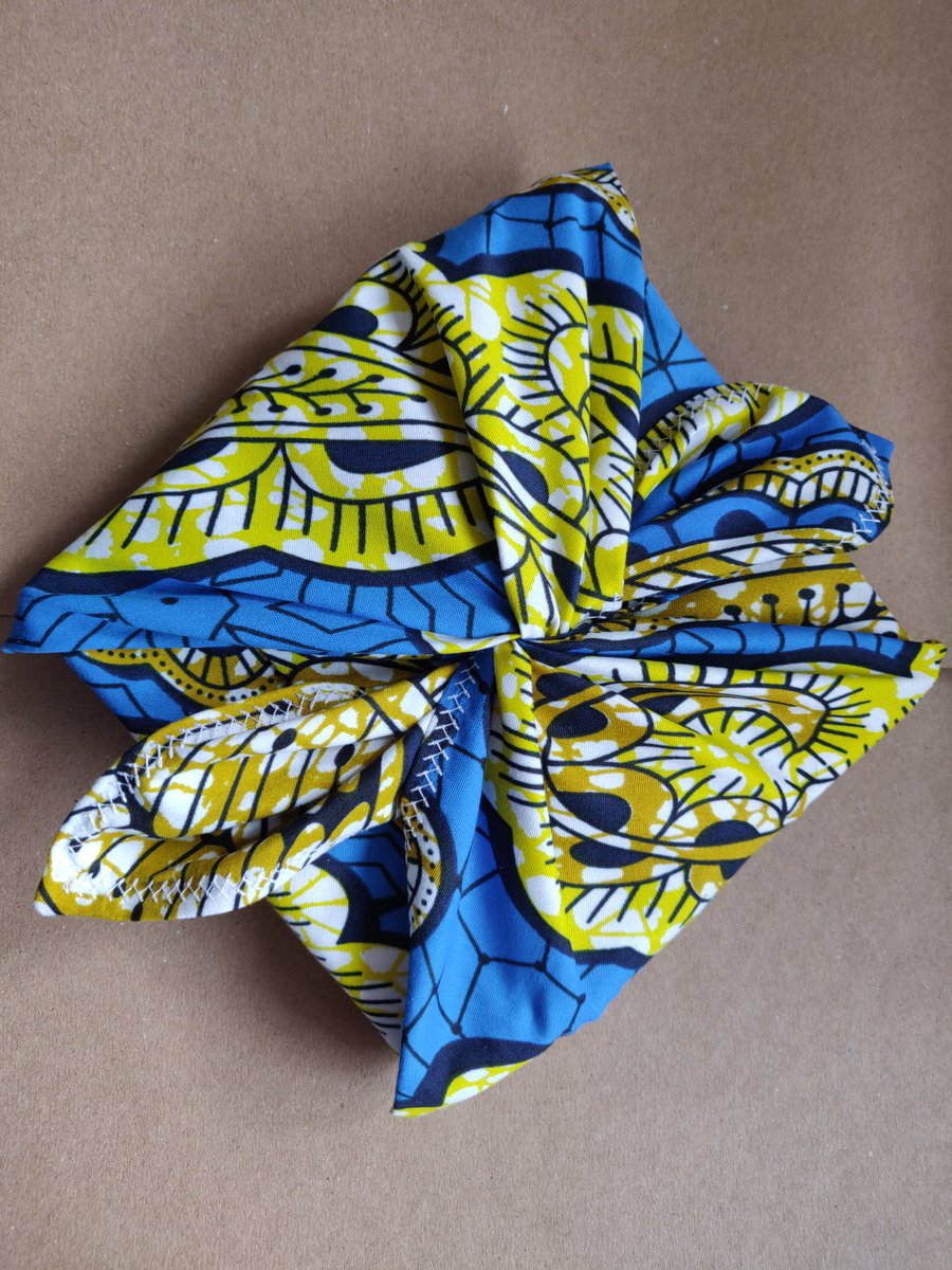Stitchedbydonna's tweet photo. Perfect for a sunny Saturday morning .. sure to brighten any recipients day 🥰
#UKGiftam #UKGiftHour #reusable #reusablegiftwrap #furoshikiwrapping #reusableproducts #choosetoreuse #sustainableproducts #reducewaste #reducereuserecycle #lesswaste
https://t.co/lqIGtopB7T https://t.co/tuPKQM1ibX