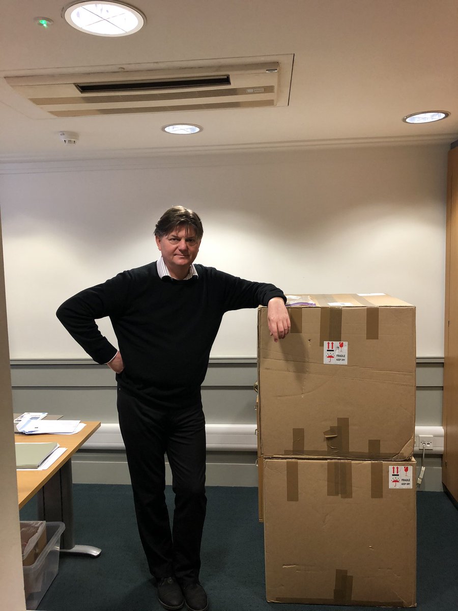 UltraFhormones's tweet photo. After years of international research an instrument which can measure PTH in under 5 minutes has finally arrived. And I have got two! Please contact Tom Kurzawinski for more information if you are interested @ParathyroidUK @AmendInfo #PTH #Parathyroid #Endocrine #Surgery https://t.co/OxtPGxNNOq