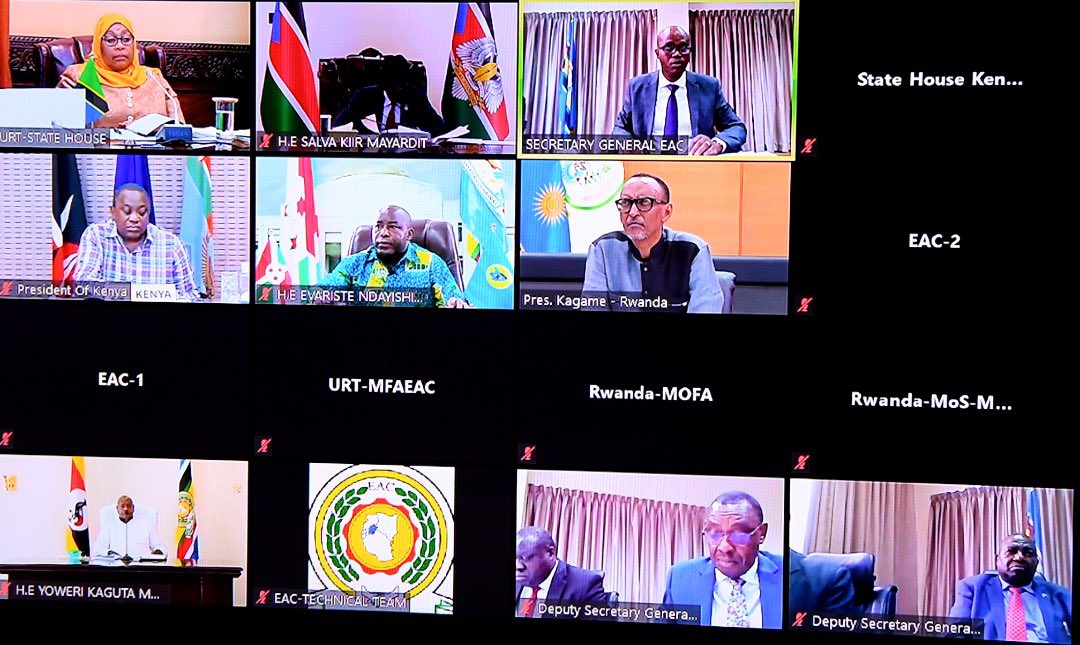 leilaisi's tweet image. RT @UrugwiroVillage: Today, President Kagame chairs the 21st Ordinary Summit of the EAC Heads of State. Held virtually, the Summit will appoint a new Secretary General and judges to the East African Court of Justice. #EACSummit