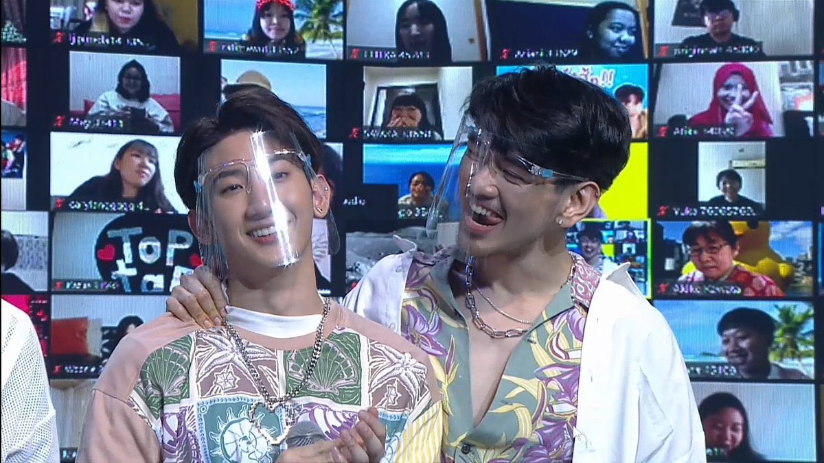_joshrey's tweet photo. I swear today was so good to them 💙⚓️💙⚓️ @mmikesiri @Toptap_jirakit @Chinnarat_home @ToptapStation #MikeToptap #MikeTop #MikeChinnarat #toptap_jirakit #mmuses #mmusesformike #mmusesmike #toptapstation https://t.co/elasPjt4J4