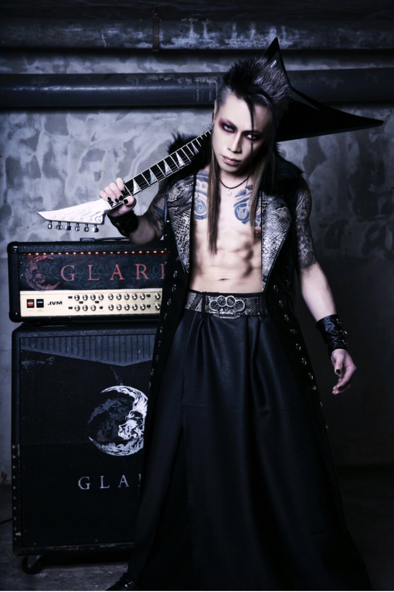 takeshi_vhampir's tweet photo. チケ発ですー！

カイリ(Siva) BIRTHDAY EVENT
「貴族達の大セッション祭り～特別夜～」
2021.5.15(土) SHIBUYA-REX
開場/開演　15:30 / 16:00 

VIPチケット2021.02.27(土) 19:00～ https://t.co/n0sMleFXXXにて販売開始。整理番号は先着順

●「気楽に殺ろうズ（仮）」にてTakeshi出演 https://t.co/CqQorZdKH5