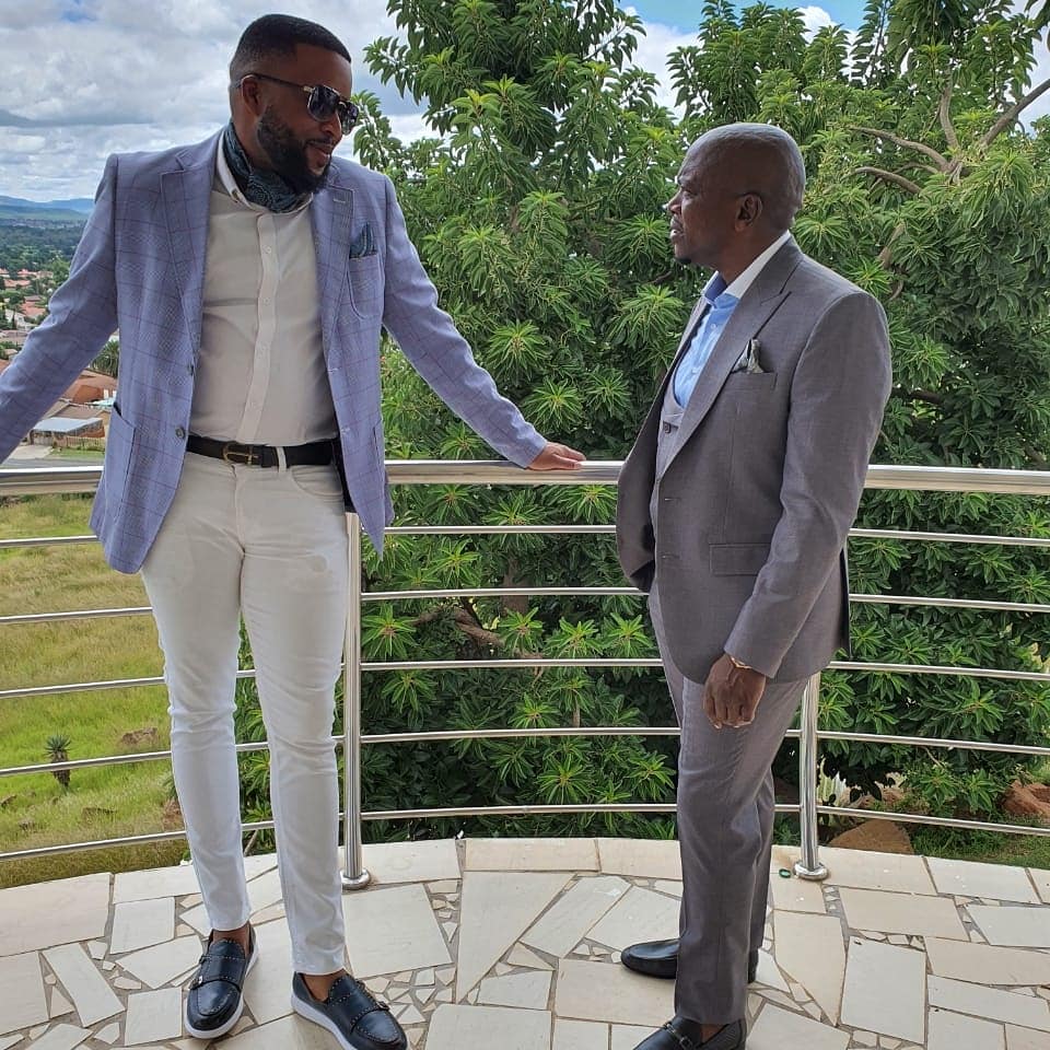 Nkodi's tweet photo. Mare oneday I'll make someone daughter very happy
#itsawedding https://t.co/w2MDRo1zLD