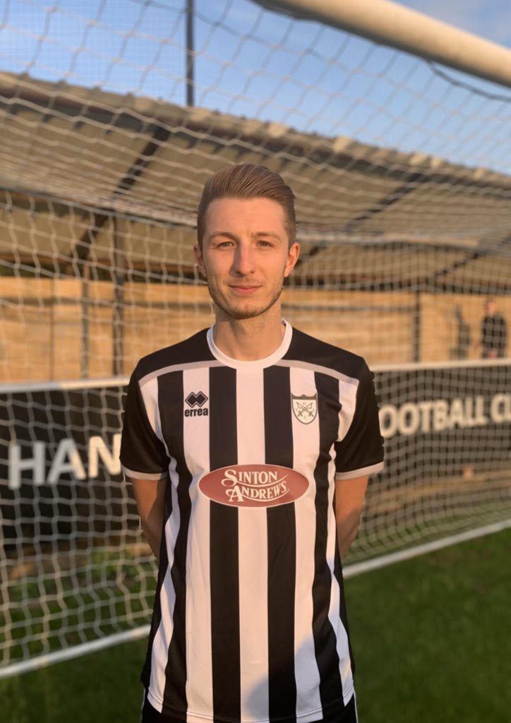 Thank you to @hanwelltownfc striker @GarethChendlik who has signed up to run #SirBobbysFootballRun, not just once, but 10 times.👏 Phenomenal support from ‘the Geordies’ in London: sirbobbyrobsonfoundation.org.uk/london-geordie…