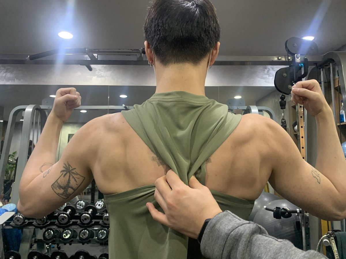 조우즈 tweet media