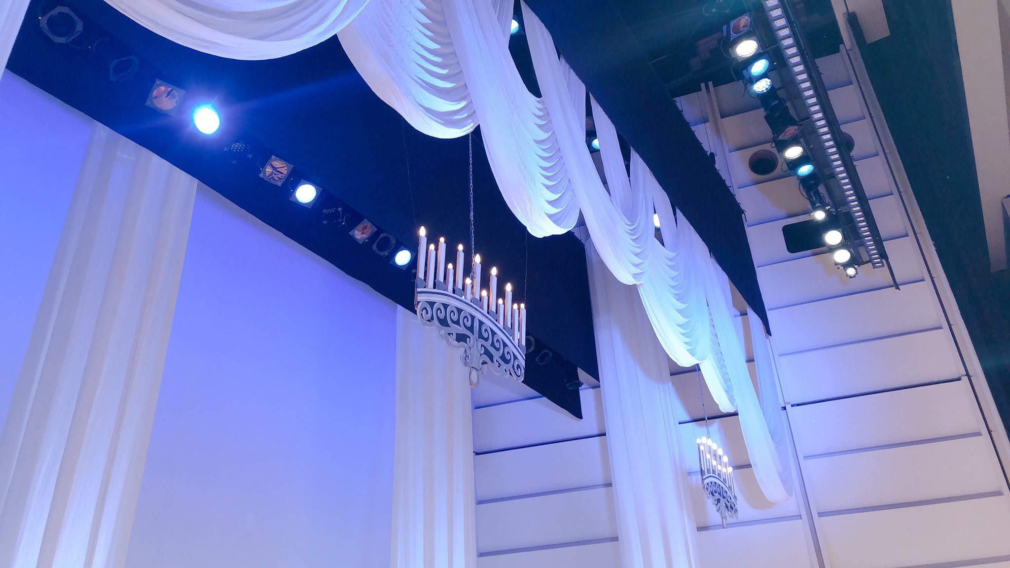 川崎麻衣子 Maiko Kawasaki 明日 Senzoku Opera Gala Concert をlive配信するそうです 私は歌劇 ラクメ より 花の二重唱 と歌劇 ナクソス島のアリアドネ より 先生お聞きください を歌わせて頂きます もしお時間がよろしければぜひご視聴