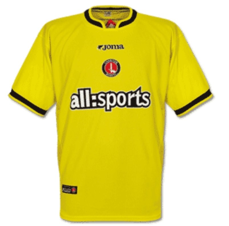 What #cafc players do you associate with particular shirts? With our 2003-04 kits I immediately think of Di Canio wearing the home, and @mattholland8 for the yellow away...