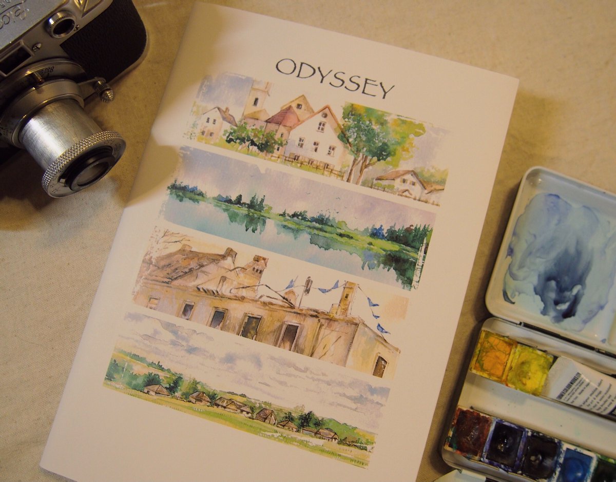 arthur_radical's tweet photo. 4冊目の本、「ODYSSEY 」をつくりました。
内側への旅行記です。
記憶と思い出の光が切りとったものを探して、短編漫画、水彩画、写真でまとめました。
水彩画の道具についても紹介しています。
(A5カラー、モノクロ72ぺージ) https://t.co/a900mtAnDu