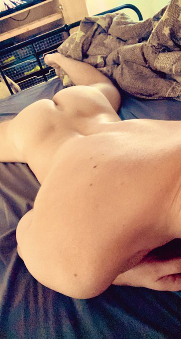 Ready to get fucked! Who wants to plug in? ?? @phmodelsgay @GayPornPromoXXX @WeLove2Promote https://t