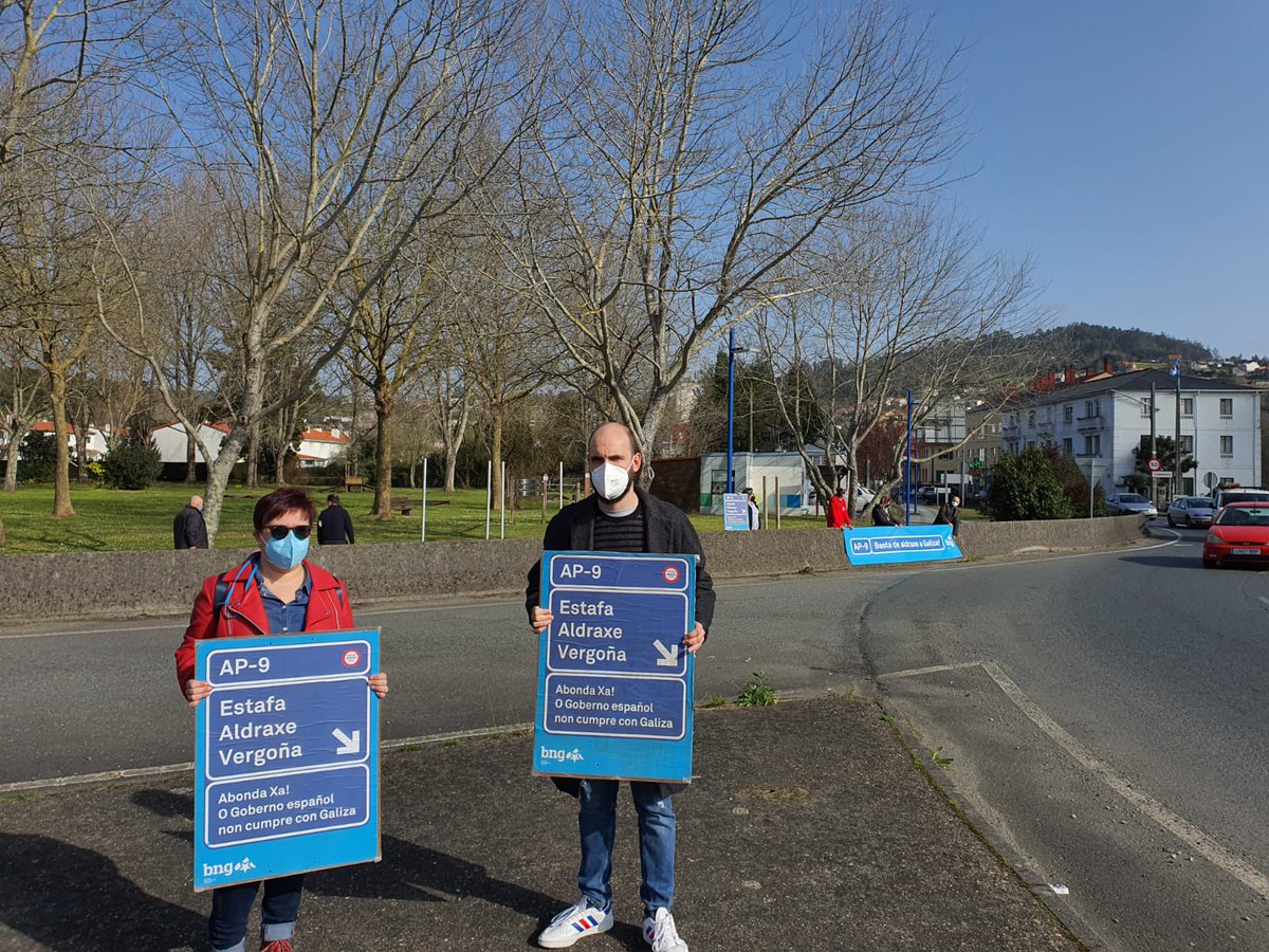 Acto reivindicativo na rotonda de Cabanas contra a estafa, a aldraxe e a vergoña da continuidade das peaxes da AP-9
Queremos  #AP9GalegaeSenPeaxes xa!