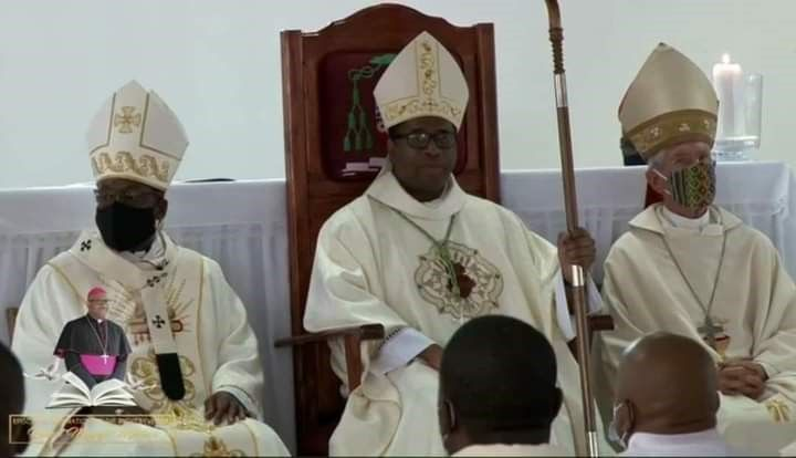 IMBISA's tweet photo. Ordination of New Bishop in South Africa
On Saturday, 27 February 2021 in Thlabane Rustenburg, South Africa, Msgr. Robert Mogapi Mphiwe, was ordained as the third Bishop of Rustenburg. https://t.co/nghocISFhX https://t.co/FLuy9waWqt