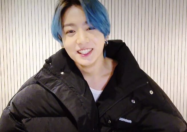 Anita_Jeon24's tweet photo. JUNGKOOK SING “AT MY WORST” AND I REALLY LIKE THAT SONG! 😍 I SAW THAT THE SONG WAS IN HIS SPOTIFY PLAYLIST A WHILE BACK! I HOPE JUNGKOOK KNOWS THAT I WILL LOVE HIM ALWAYS 🥺😭✨ #JUNGKOOK #KOOBERRY https://t.co/aJcCt1iD0g