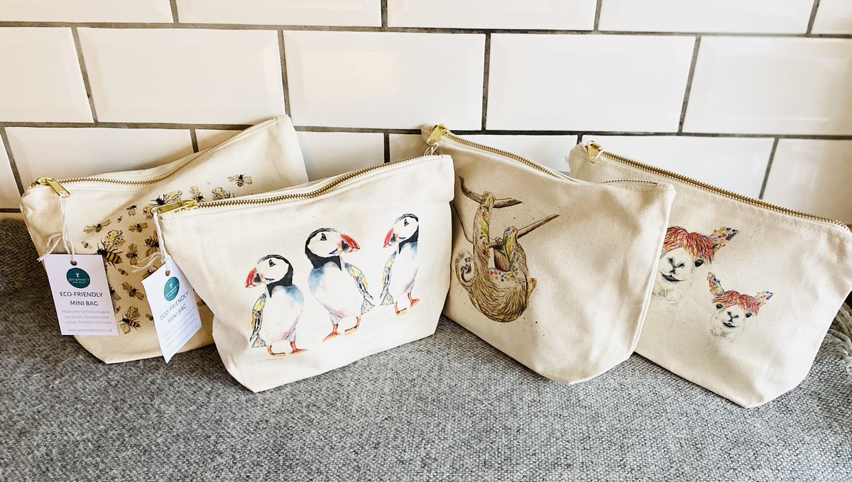 treadlightlyuk's tweet photo. Morning! Thank you @UKGiftHour Tread Lightly #ecogifting Recycled, high quality wrapping paper, cards, fair trade children’s gifts &amp; garden items to encourage bees, insects and birds. 
https://t.co/BdvYuAfHEh

#shopindie #giftfinder #UKGiftAM #giftideas #StrongerTogether #ecogift https://t.co/6DefHnjBbW