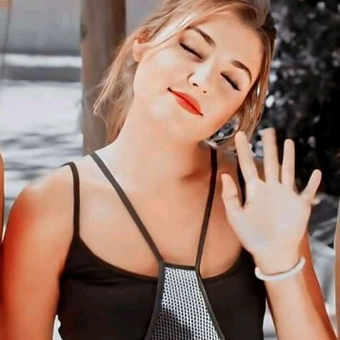 KateGallo7's tweet image. #NewProfilePic2️⃣0️⃣2️⃣1️⃣