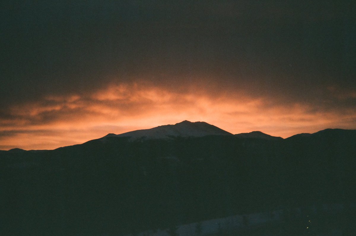 emaleehough14's tweet photo. We took disposable cameras to Breck and we just got the pics back 🤩 I’m obsessed and will be doing this every trip we go on. https://t.co/wVctAnaBux