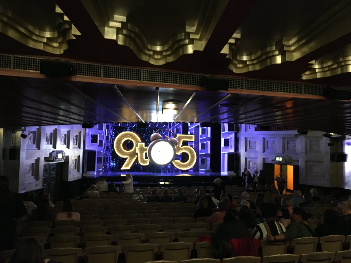 NickyJButcher's tweet photo. 12 months since my last trip to the theatre! Missing live theatre so much. Fingers crossed, being able to watch fabulous people in amazing productions not too far away!#westendtheatre https://t.co/LauPolwZEO