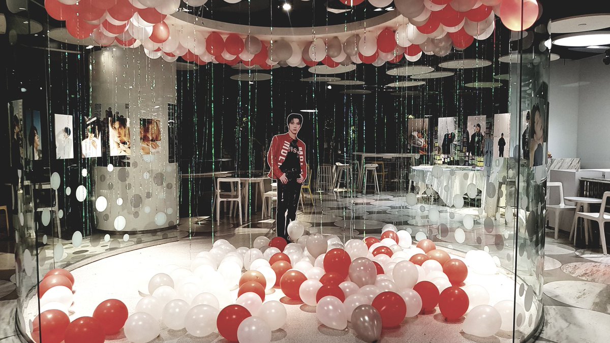 HAPPY BIRTHDAY TO TEN 💚🐱

@Ten_TH
#HappyTENDay2021