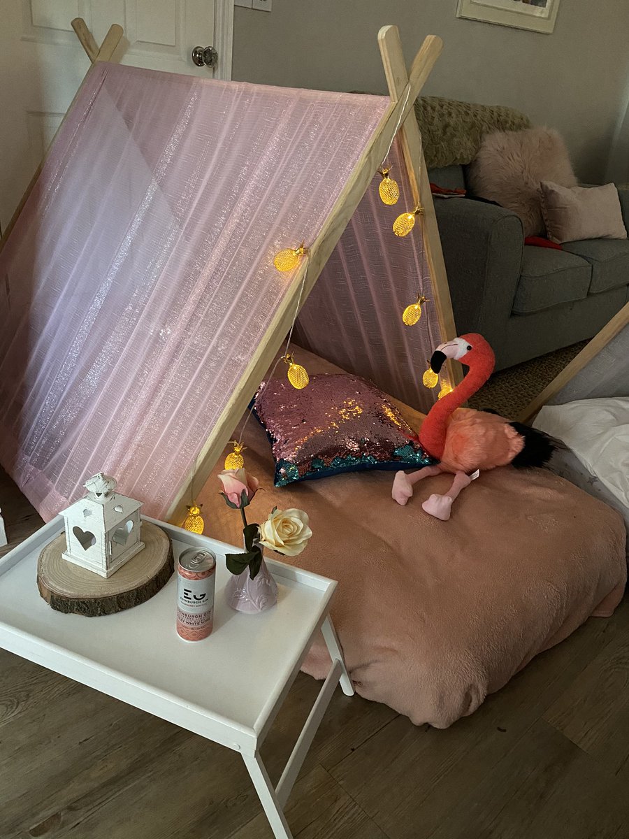 themoneypanel's tweet image. Our beds for tonight!!! Indoor party time! #lockdownfun