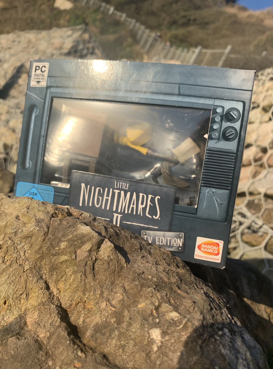 Gaming_kate's tweet photo. Going to be streaming this game very soon I love taking photos not just in game but IRL @LittleNights @TarsierStudios @BandaiNamcoUK @BandaiNamcoUS #littlelights #LittleNightmares2 #LittleNightmares #LittleNightmaresII #photo #photomode #Gametography #VGPUnite #tvedition https://t.co/sgtP5riKc3