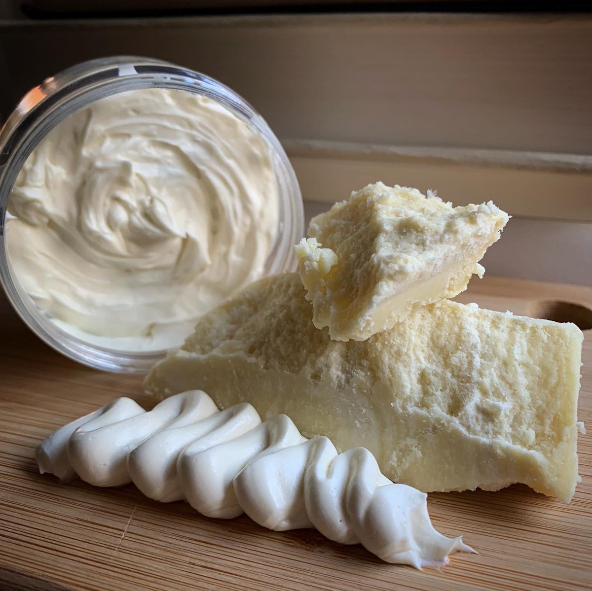 cat_soap_bar's tweet photo. All new products on #etsy this weekend!

Beard care, body butters, body lotions, gift sets and more!

https://t.co/h0Yx01E5UG https://t.co/81mdFaVpLI