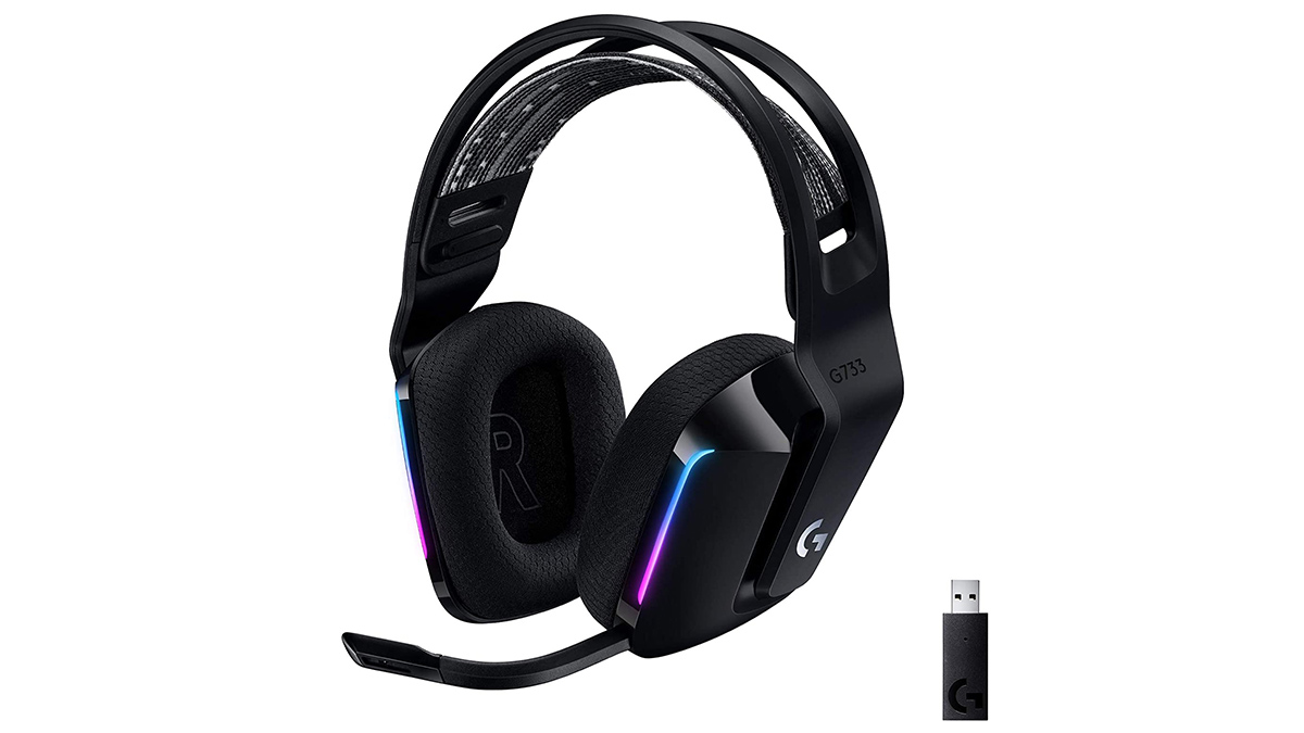 AKA_ART_'s tweet photo. My sponsor @LogitechGUK is working with me on an amazing giveaway! To be in with the chance of winning a G502 Lightspeed Gaming Mouse &amp; a G733 Lightspeed Headset:

▶️Follow me and @LogitechGUK
▶️RT and Like

UK ONLY. Good luck! 

#LogitechGPartner #KeepPlaying #GameChangers https://t.co/QCQfKOcIFt