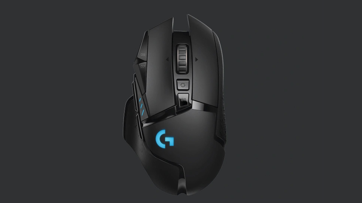 AKA_ART_'s tweet photo. My sponsor @LogitechGUK is working with me on an amazing giveaway! To be in with the chance of winning a G502 Lightspeed Gaming Mouse &amp; a G733 Lightspeed Headset:

▶️Follow me and @LogitechGUK
▶️RT and Like

UK ONLY. Good luck! 

#LogitechGPartner #KeepPlaying #GameChangers https://t.co/QCQfKOcIFt
