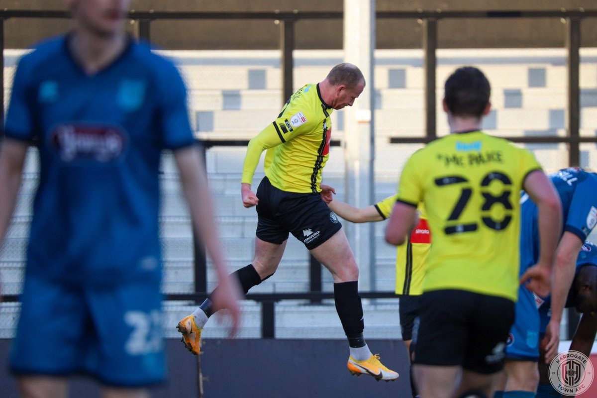HarrogateTown's tweet photo. 📸 | Thank you @markbeck94 😍

#ProudToBeTown https://t.co/sh5i0gemqI