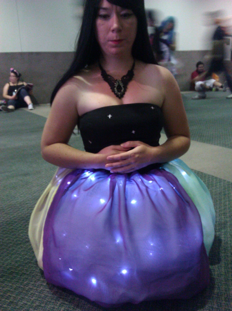 RareProps's tweet photo. #theglowcloud #glowcloud #welcometonightvale #wtnv #wtnvcosplay #glowcloudcosplay #nightvale https://t.co/46o8M0sVrq