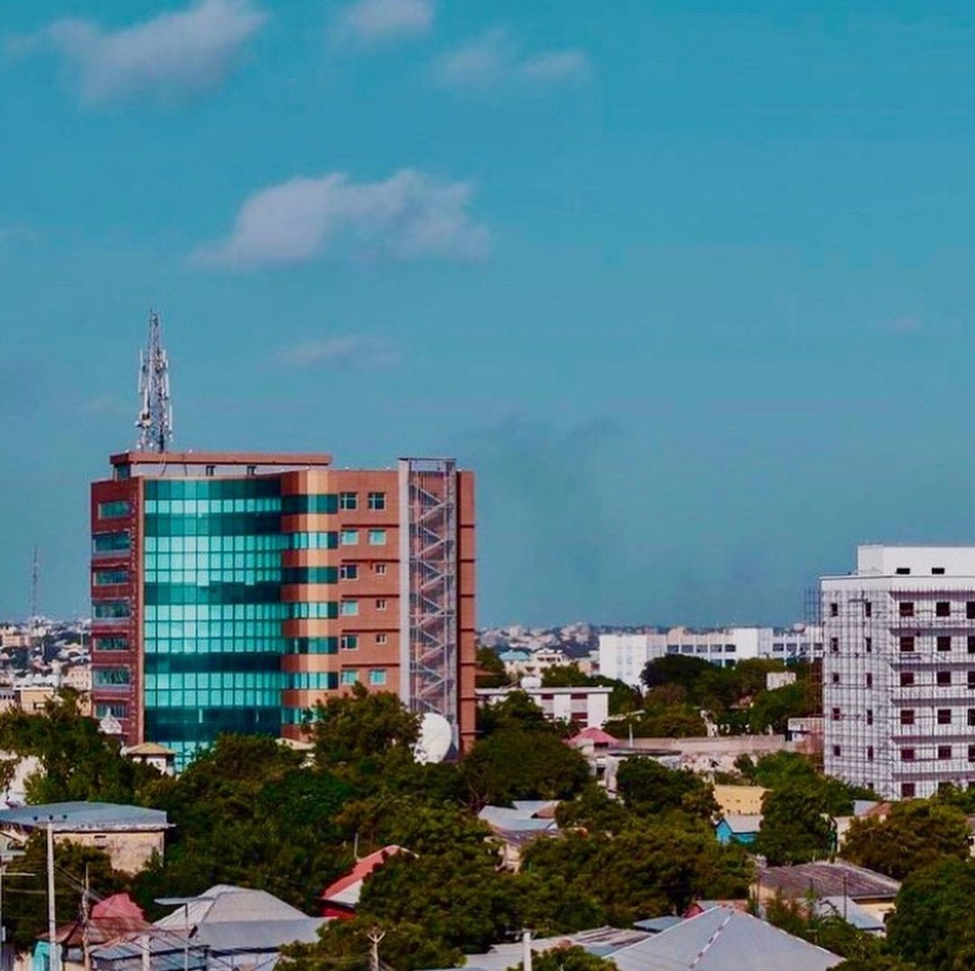 DaylightSomalia's tweet photo. Everyday Mogadishu💙

📸@mamaduomar

#Somalia #BeautifulSomalia https://t.co/pt2qIKCGyp