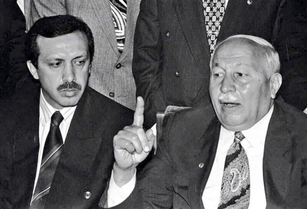 O günleri unutmayalım ki kimse bir daha yaşatmaya cesaret edemesin... #28Şubat