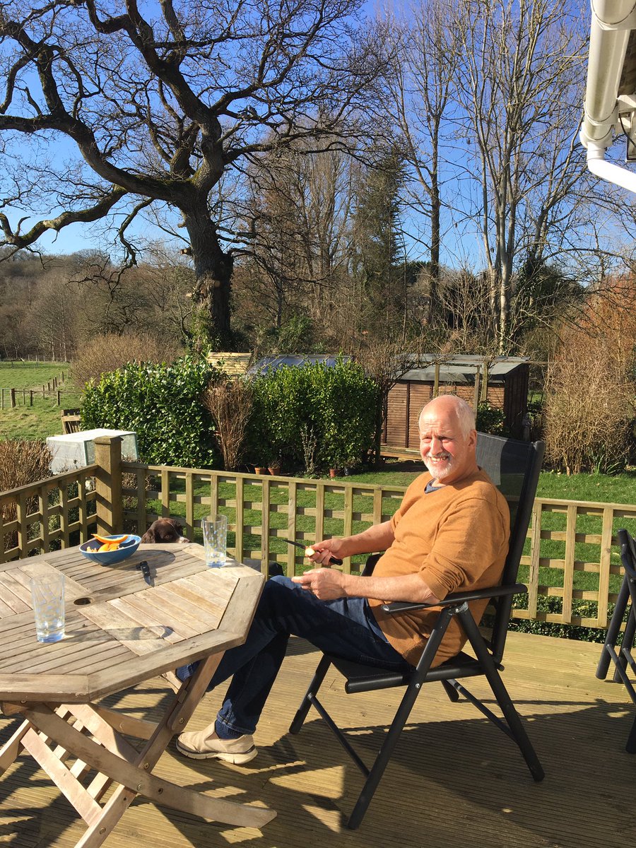 PhilipsBooks's tweet photo. 1st lunch outside this year ... https://t.co/Yg1QATE3XU